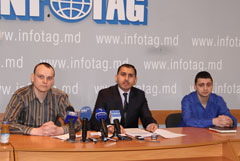 CETĂŢENI MOLDOVENI CER PROCURATURII GENERALE TRAGEREA LA RĂSPUNDERE PENALĂ A UNOR ISTORICI