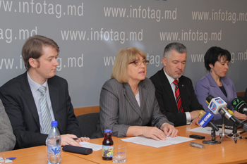 UNIVERSITĂȚILE DIN MOLDOVA DORESC SĂ-ȘI CONSOLIDEZE AUTONOMIA DUPĂ EXEMPLUL ȚĂRILOR EUROPENE UNIVERSITĂȚILE DIN MOLDOVA DORESC SĂ-ȘI CONSOLIDEZE AUTONOMIA DUPĂ EXEMPLUL ȚĂRILOR EUROPENE
