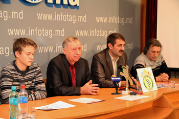 ŞAHISTUL IVAN SCHIŢCO: AM REUŞI SĂ CÂŞTIG CUPA BOTVINNIK DATORITĂ SUSŢINERII FAMILIEI ŞAHISTUL IVAN SCHIŢCO: AM REUŞI SĂ CÂŞTIG CUPA BOTVINNIK DATORITĂ SUSŢINERII FAMILIEI