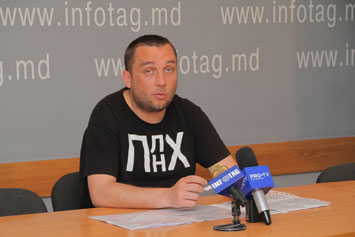 CANDIDATUL LA FUNCȚIA DE PRIMAR DE CHIȘINĂU, ALEXANDRU ROȘCO, CONSIDERĂ CĂ AUTORITĂȚILE O SPRIJINĂ PE SILVIA RADU ȘI PE ION CEBAN CANDIDATUL LA FUNCȚIA DE PRIMAR DE CHIȘINĂU, ALEXANDRU ROȘCO, CONSIDERĂ CĂ AUTORITĂȚILE O SPRIJINĂ PE SILVIA RADU ȘI PE ION CEBAN