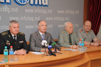 VETERANII FORȚELOR ARMATE ȘI ORGANELOR DE DREPT ÎL SUSŢIN PE ION CEBAN LA ALEGERILE PRIMARULUI DE CHIŞINĂU VETERANII FORȚELOR ARMATE ȘI ORGANELOR DE DREPT ÎL SUSŢIN PE ION CEBAN LA ALEGERILE PRIMARULUI DE CHIŞINĂU
