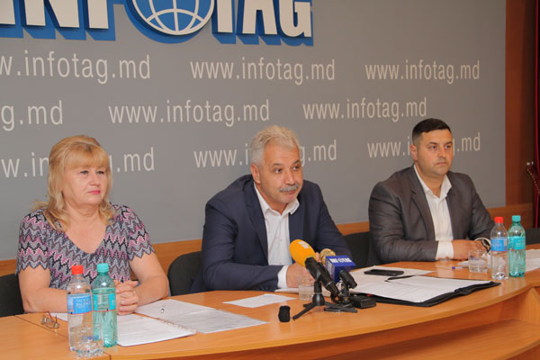 CONSILIERII DIN COMUNA BĂCIOI ÎL ACUZĂ PE PRIMAR DE MINCIUNI ŞI NUMEROASE ÎNCĂLCĂRI CONSILIERII DIN COMUNA BĂCIOI ÎL ACUZĂ PE PRIMAR DE MINCIUNI ŞI NUMEROASE ÎNCĂLCĂRI