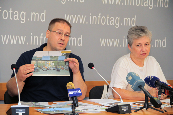 MAI MULȚI OPERATORI AI PIEŢEI DE PUBLICITATE EXTERIOARĂ CONSIDERĂ CĂ AUTORITĂȚILE DIN CHIȘINĂU AU ÎNCEPUT REDISTRIBUIREA PIEȚEI ÎN FAVOAREA UNUI SINGUR AGENT ECONOMIC MAI MULȚI OPERATORI AI PIEŢEI DE PUBLICITATE EXTERIOARĂ CONSIDERĂ CĂ AUTORITĂȚILE DIN CHIȘINĂU AU ÎNCEPUT REDISTRIBUIREA PIEȚEI ÎN FAVOAREA UNUI SINGUR AGENT ECONOMIC