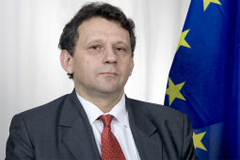 KALMAN MIZSEI: „PROBLEMA TRANSNISTREANĂ TREBUIE SOLUŢIONATĂ ÎN INTERESELE OAMENILOR DE PE AMBELE MALURI ALE NISTRULUI”
