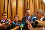 …AIE NU ARE O POZIŢIE COMUNĂ PRIVIND ALEGERILE ANTICIPATE… 
