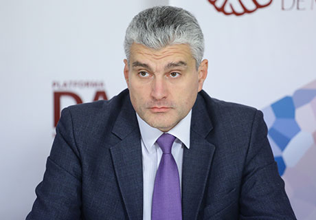 ВИЦЕ-ПРЕДСЕДАТЕЛЬ «ПЛАТФОРМЫ DA» ПРЕДЛОЖИЛ ПСРМ СДЕЛАТЬ ТАК, ЧТОБЫ ДОСРОЧНЫЕ ВЫБОРЫ ПРОШЛИ БЕЗ ЛЮДЕЙ ПЛАХОТНЮКА ВИЦЕ-ПРЕДСЕДАТЕЛЬ «ПЛАТФОРМЫ DA» ПРЕДЛОЖИЛ ПСРМ СДЕЛАТЬ ТАК, ЧТОБЫ ДОСРОЧНЫЕ ВЫБОРЫ ПРОШЛИ БЕЗ ЛЮДЕЙ ПЛАХОТНЮКА
