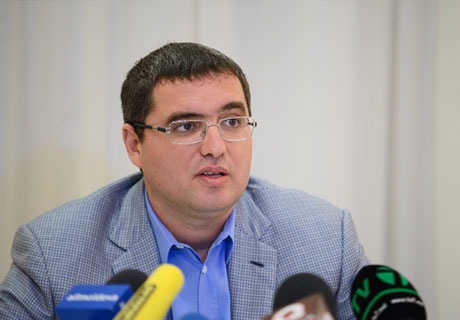 РЕНАТО УСАТЫЙ СЧИТАЕТ, ЧТО В МОЛДОВЕ «ПАХНЕТ» ДОСРОЧНЫМИ ВЫБОРАМИ, ОН ГОТОВ В НИХ УЧАСТВОВАТЬ… РЕНАТО УСАТЫЙ СЧИТАЕТ, ЧТО В МОЛДОВЕ «ПАХНЕТ» ДОСРОЧНЫМИ ВЫБОРАМИ, ОН ГОТОВ В НИХ УЧАСТВОВАТЬ…