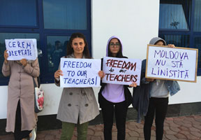 ДЕПУТАТЫ ACUM ЗАПРОСИЛИ СИБ И МВД ОБ ОБСТОЯТЕЛЬСТВАХ ВЫДВОРЕНИЯ ИЗ МОЛДОВЫ ТУРЕЦКИХ УЧИТЕЛЕЙ ДЕПУТАТЫ ACUM ЗАПРОСИЛИ СИБ И МВД ОБ ОБСТОЯТЕЛЬСТВАХ ВЫДВОРЕНИЯ ИЗ МОЛДОВЫ ТУРЕЦКИХ УЧИТЕЛЕЙ