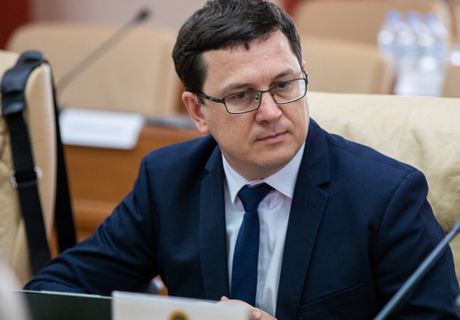 МИНИСТР ТРУДА И СОЦИАЛЬНОЙ ЗАЩИТЫ В ПРЕДДВЕРИИ ОТСТАВКИ ПОДЕЛИЛСЯ УСВОЕННЫМИ УРОКАМИ