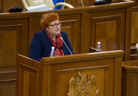 ОМБУДСМЕН ОСУДИЛА ИСПОЛЬЗОВАНИЕ ДЕТЕЙ В ПОЛИТИЧЕСКИХ ЦЕЛЯХ ОМБУДСМЕН ОСУДИЛА ИСПОЛЬЗОВАНИЕ ДЕТЕЙ В ПОЛИТИЧЕСКИХ ЦЕЛЯХ