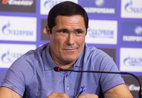 «В ФУТБОЛЕ ПОБЕД БЕЗ ФАРТА НЕ БЫВАЕТ, НО ВЕЗЕТ СИЛЬНЕЙШИМ» «В ФУТБОЛЕ ПОБЕД БЕЗ ФАРТА НЕ БЫВАЕТ, НО ВЕЗЕТ СИЛЬНЕЙШИМ»