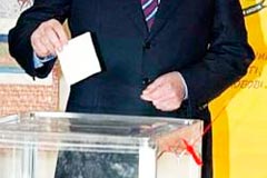 НА ПАРЛАМЕНТСКИХ ВЫБОРАХ В РУМЫНИИ ПРОГОЛОСОВАЛО ОКОЛО 2,3 ТЫС. РУМЫН МОЛДОВЫ