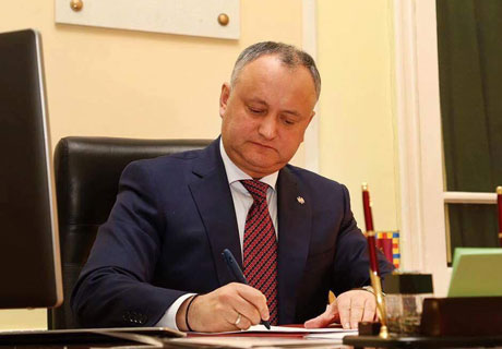PREŞEDINTELE IGOR DODON A SEMNAT DECRETELE DE DEMITERE A MINISTRULUI AGRICULTURII ŞI MINISTRULUI SĂNĂTĂŢII PREŞEDINTELE IGOR DODON A SEMNAT DECRETELE DE DEMITERE A MINISTRULUI AGRICULTURII ŞI MINISTRULUI SĂNĂTĂŢII