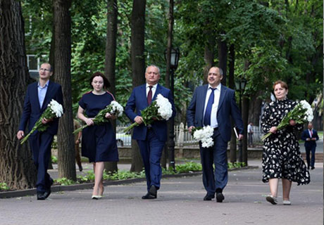 PREŞEDINTELE IGOR DODON AMINTEŞTE CĂ O PARTE DIN ROMÂNIA INTRA ÎN COMPONENŢA PRINCIPATULUI MOLDOVEI PREŞEDINTELE IGOR DODON AMINTEŞTE CĂ O PARTE DIN ROMÂNIA INTRA ÎN COMPONENŢA PRINCIPATULUI MOLDOVEI