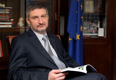 AMBASADORUL POLONIEI ÎN MOLDOVA, ARTUR MICHALSKI, A FOST DISTINS CU „ORDINUL DE ONOARE” AMBASADORUL POLONIEI ÎN MOLDOVA, ARTUR MICHALSKI, A FOST DISTINS CU „ORDINUL DE ONOARE”