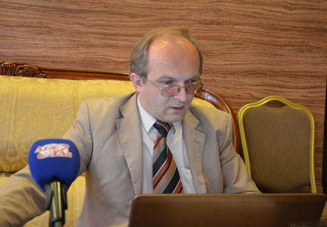 EXPERT: LA CHIŞINĂU SE POATE CONSTATA ÎNFRÂNGEREA PARTIDULUI DEMOCRAT DE LA GUVERNARE EXPERT: LA CHIŞINĂU SE POATE CONSTATA ÎNFRÂNGEREA PARTIDULUI DEMOCRAT DE LA GUVERNARE