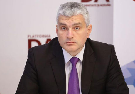 VICEPREŞEDINTELE PLATFORMEI DA CONSIDERĂ CĂ LA VERIFICAREA LISTELOR DE SUBSCRIPŢIE SE COMIT ÎNCĂLCĂRI VICEPREŞEDINTELE PLATFORMEI DA CONSIDERĂ CĂ LA VERIFICAREA LISTELOR DE SUBSCRIPŢIE SE COMIT ÎNCĂLCĂRI