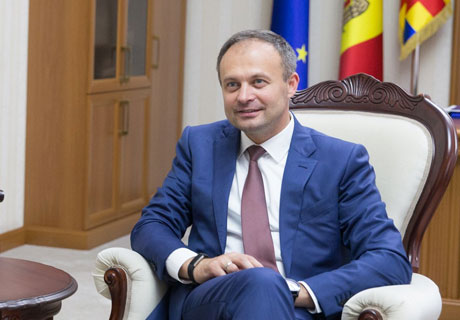 PREŞEDINTELE PARLAMENTULUI S-A PRONUNŢAT PENTRU ADOPTAREA UNEI NOI LEGI CU PRIVIRE LA FUNCŢIONAREA LIMBILOR PREŞEDINTELE PARLAMENTULUI S-A PRONUNŢAT PENTRU ADOPTAREA UNEI NOI LEGI CU PRIVIRE LA FUNCŢIONAREA LIMBILOR