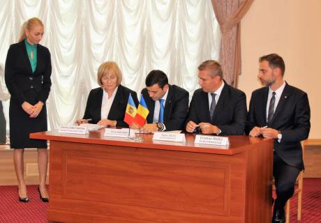 LA CHIȘINĂU A FOST SEMNAT CERTIFICATUL DE FINALIZARE URMARE SEMNĂRII CONTRACTULUI DE VÂNZARE-CUMPĂRARE A „VESTMOLDTRANSGAZ” LA CHIȘINĂU A FOST SEMNAT CERTIFICATUL DE FINALIZARE URMARE SEMNĂRII CONTRACTULUI DE VÂNZARE-CUMPĂRARE A „VESTMOLDTRANSGAZ”