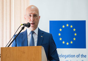 PREMIERUL PAVEL FILIP: PENTRU ÎMBUNĂTĂŢIREA ESENŢIALĂ A CALITĂŢI VIEŢII ÎN MOLDOVA, NU NE-AR AJUNGE NICI O CREŞTERE DE 100% A PIB-ULUI PREMIERUL PAVEL FILIP: PENTRU ÎMBUNĂTĂŢIREA ESENŢIALĂ A CALITĂŢI VIEŢII ÎN MOLDOVA, NU NE-AR AJUNGE NICI O CREŞTERE DE 100% A PIB-ULUI