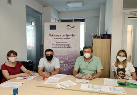 UNIUNEA EUROPEANĂ A ACORDAT ASOCIAŢIILOR OBŞTEŞTI GRANTURI PENTRU DEZVOLTAREA REGIUNII CENTRU UNIUNEA EUROPEANĂ A ACORDAT ASOCIAŢIILOR OBŞTEŞTI GRANTURI PENTRU DEZVOLTAREA REGIUNII CENTRU