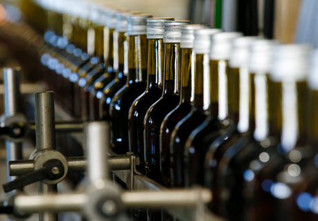 MINISTRUL AGRICULTURII: VOLUMUL PRODUCȚIEI DE VIN MOLDOVENESC DEPĂȘEȘTE CEREREA MINISTRUL AGRICULTURII: VOLUMUL PRODUCȚIEI DE VIN MOLDOVENESC DEPĂȘEȘTE CEREREA
