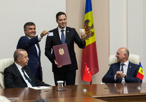 TRANSPORTATORII DE MĂRFURI DIN MOLDOVA NU VOR MAI AVEA NEVOIE DE AUTORIZAȚII PENTRU A TRANZITA TURCIA TRANSPORTATORII DE MĂRFURI DIN MOLDOVA NU VOR MAI AVEA NEVOIE DE AUTORIZAȚII PENTRU A TRANZITA TURCIA