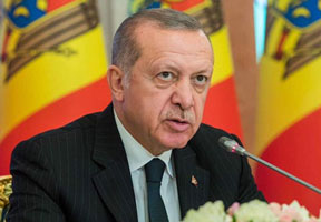 PREŞEDINTELE RECEP TAYYIP ERDOGAN: PE PIAŢA MOLDOVEI VOR INTRA DOUĂ BĂNCI TURCE – ZIRAAT BANK ŞI HALKBANK PREŞEDINTELE RECEP TAYYIP ERDOGAN: PE PIAŢA MOLDOVEI VOR INTRA DOUĂ BĂNCI TURCE – ZIRAAT BANK ŞI HALKBANK
