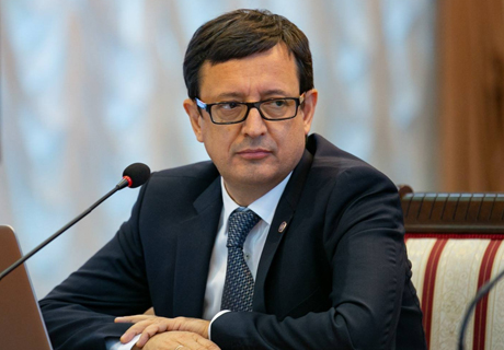 BNM APLICĂ INSTRUMENTELE POLITICII MONETAR-CREDITARE PENTRU ATENUAREA PRESIUNII INFLAŢIONISTE BNM APLICĂ INSTRUMENTELE POLITICII MONETAR-CREDITARE PENTRU ATENUAREA PRESIUNII INFLAŢIONISTE