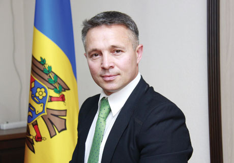 MEMBRUL CONSILIULUI SUPREM AL MAGISTRATURII, TEODOR CÎRNAŢ, ŞI-A DAT DEMISIA DUPĂ CE A PICAT TESTUL LA POLIGRAF MEMBRUL CONSILIULUI SUPREM AL MAGISTRATURII, TEODOR CÎRNAŢ, ŞI-A DAT DEMISIA DUPĂ CE A PICAT TESTUL LA POLIGRAF