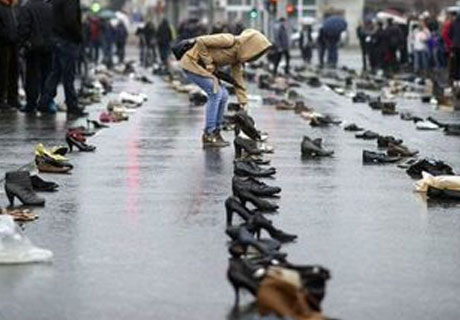 ACTIVIŞTII ÎNDEAMNĂ CETĂŢENII SĂ IASĂ SÂMBĂTĂ ÎN CENTRUL CHIŞINĂULUI LA O ACŢIUNE DE PROTEST ACTIVIŞTII ÎNDEAMNĂ CETĂŢENII SĂ IASĂ SÂMBĂTĂ ÎN CENTRUL CHIŞINĂULUI LA O ACŢIUNE DE PROTEST