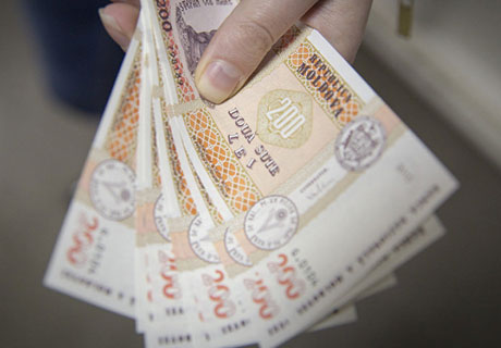 CU CÂT VOR CREȘTE ACCIZELE LA PETROL, ȚIGĂRI ȘI ALCOOL. MINISTERUL FINANȚELOR A PREZENTAT PROPUNERILE PENTRU POLITICA BUGETAR-FISCALĂ CU CÂT VOR CREȘTE ACCIZELE LA PETROL, ȚIGĂRI ȘI ALCOOL. MINISTERUL FINANȚELOR A PREZENTAT PROPUNERILE PENTRU POLITICA BUGETAR-FISCALĂ