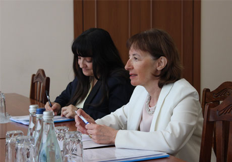 VICEPREMIERUL MOLDOVEI ŞI REPREZENTANŢII CONSILIULUI EUROPEI AU DISCUTAT DESPRE CONSOLIDAREA MĂSURILOR DE ÎNCREDERE ÎNTRE CHIŞINĂU ŞI TIRASPOL VICEPREMIERUL MOLDOVEI ŞI REPREZENTANŢII CONSILIULUI EUROPEI AU DISCUTAT DESPRE CONSOLIDAREA MĂSURILOR DE ÎNCREDERE ÎNTRE CHIŞINĂU ŞI TIRASPOL
