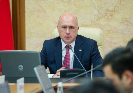 PREMIERUL PAVEL FILIP CONSIDERĂ CĂ AFIRMAŢIILE PRIVIND INFLUENŢA ASUPRA JUSTIŢIEI SUNT EXAGERATE PREMIERUL PAVEL FILIP CONSIDERĂ CĂ AFIRMAŢIILE PRIVIND INFLUENŢA ASUPRA JUSTIŢIEI SUNT EXAGERATE