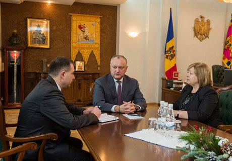 PREŞEDINTELE IGOR DODON A COMUNICAT DESPRE ÎNTREVEDEREA DE LUCRU CU CONSILIERII SĂI PREŞEDINTELE IGOR DODON A COMUNICAT DESPRE ÎNTREVEDEREA DE LUCRU CU CONSILIERII SĂI