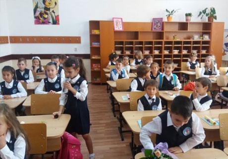 CHIŞINĂUL SOLICITĂ ASIGURAREA LIBEREI CIRCULAŢII A ELEVILOR, IAR TIRASPOLUL CONSIDERĂ CĂ PRETENŢIILE SUNT NEMOTIVATE CHIŞINĂUL SOLICITĂ ASIGURAREA LIBEREI CIRCULAŢII A ELEVILOR, IAR TIRASPOLUL CONSIDERĂ CĂ PRETENŢIILE SUNT NEMOTIVATE