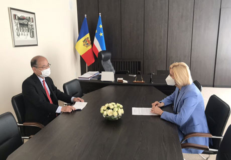 BAŞCANUL GĂGĂUZIEI A DISCUTAT CU AMBASADORUL JAPONIEI ÎN RM DESPRE POSIBILITĂŢILE DE COOPERARE ECONOMICĂ BAŞCANUL GĂGĂUZIEI A DISCUTAT CU AMBASADORUL JAPONIEI ÎN RM DESPRE POSIBILITĂŢILE DE COOPERARE ECONOMICĂ