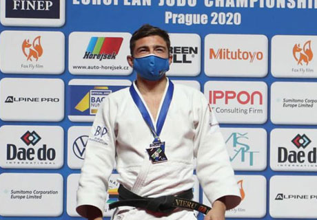 UN JUDOCAN MOLDOVEAN A CUCERIT MEDALIA DE AUR LA CAMPIONATUL EUROPEAN DE JUDO UN JUDOCAN MOLDOVEAN A CUCERIT MEDALIA DE AUR LA CAMPIONATUL EUROPEAN DE JUDO