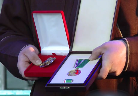 PATRIARHUL KIRIL L-A DECORAT PE RENATO USATÎI CU MEDALIE PENTRU ACTIVITATE ÎN FOLOSUL BISERICII PATRIARHUL KIRIL L-A DECORAT PE RENATO USATÎI CU MEDALIE PENTRU ACTIVITATE ÎN FOLOSUL BISERICII