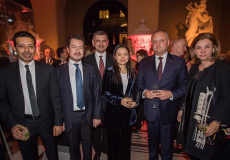 PREŞEDINTELE MOLDOVEI A PARTICIPAT LA CEREMONIA DE DESCHIDERE A CAMPIONATULUI MONDIAL DE ŞAH PREŞEDINTELE MOLDOVEI A PARTICIPAT LA CEREMONIA DE DESCHIDERE A CAMPIONATULUI MONDIAL DE ŞAH