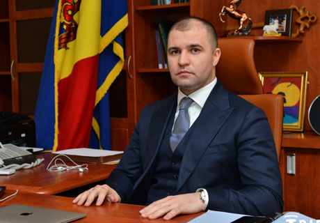CETĂŢENIA MOLDOVEI PENTRU STRĂINI ÎN SCHIMBUL INVESTIŢIILOR DE 100 MII EURO ŞI MAI MULT CETĂŢENIA MOLDOVEI PENTRU STRĂINI ÎN SCHIMBUL INVESTIŢIILOR DE 100 MII EURO ŞI MAI MULT