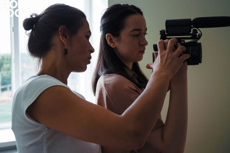 ATELIERUL INSPIRATION @MOLDOX LAB TE AJUTĂ SĂ-ȚI CREEZI CEA MAI BUNĂ VERSIUNE A FILMULUI TĂU DOCUMENTAR! ATELIERUL INSPIRATION @MOLDOX LAB TE AJUTĂ SĂ-ȚI CREEZI CEA MAI BUNĂ VERSIUNE A FILMULUI TĂU DOCUMENTAR!