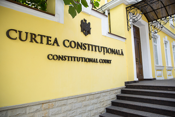 CONSTITUTIONAL COURT GIVES POSITIVE OPINION ON HOLDING REFERENDUM ON EUROPEAN INTEGRATION
