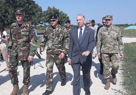 USA AMBASSADOR REFUTES RUMORS ABOUT SUSPENSION OF AMERICAN ASSISTANCE TO MOLDOVAN ARMY USA AMBASSADOR REFUTES RUMORS ABOUT SUSPENSION OF AMERICAN ASSISTANCE TO MOLDOVAN ARMY