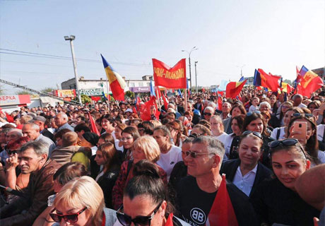GAGAUZIA PEOPLE WELCOME TURKISH PRESIDENT IN COMRAT GAGAUZIA PEOPLE WELCOME TURKISH PRESIDENT IN COMRAT