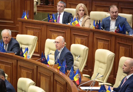 MOLDOVAN PARLIAMENT TO INVESTIGATE COUP ATTEMPT BY DEMOCRATIC PARTY MOLDOVAN PARLIAMENT TO INVESTIGATE COUP ATTEMPT BY DEMOCRATIC PARTY