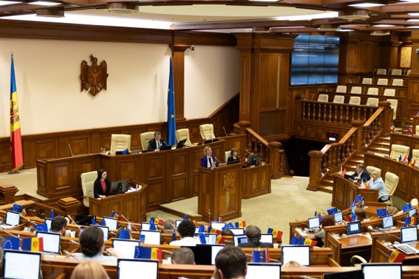 ​PARLIAMENT ADOPTS DECLARATION CONDEMNING RUSSIA