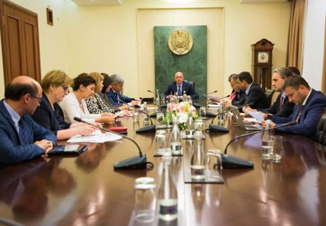 FILIP GOVERNMENT PASSES TWO DECISIONS IN USA’S FAVOR FILIP GOVERNMENT PASSES TWO DECISIONS IN USA’S FAVOR