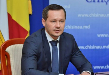 CHISINAU CENTRAL MARKET EX-DIRECTOR DEMANDS ACTING MAYOR RESIGNATION CHISINAU CENTRAL MARKET EX-DIRECTOR DEMANDS ACTING MAYOR RESIGNATION