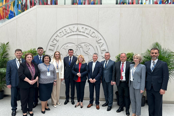 NATIONAL BANK DELEGATION DISCUSSES CAPITAL MARKET DEVELOPMENT AND FINANCIAL INTERMEDIATION WITHIN MOLDOVA IN WASHINGTON